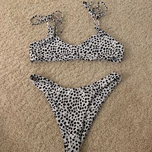 Zaful Dalmatian Tie Shoulder Bikini Set